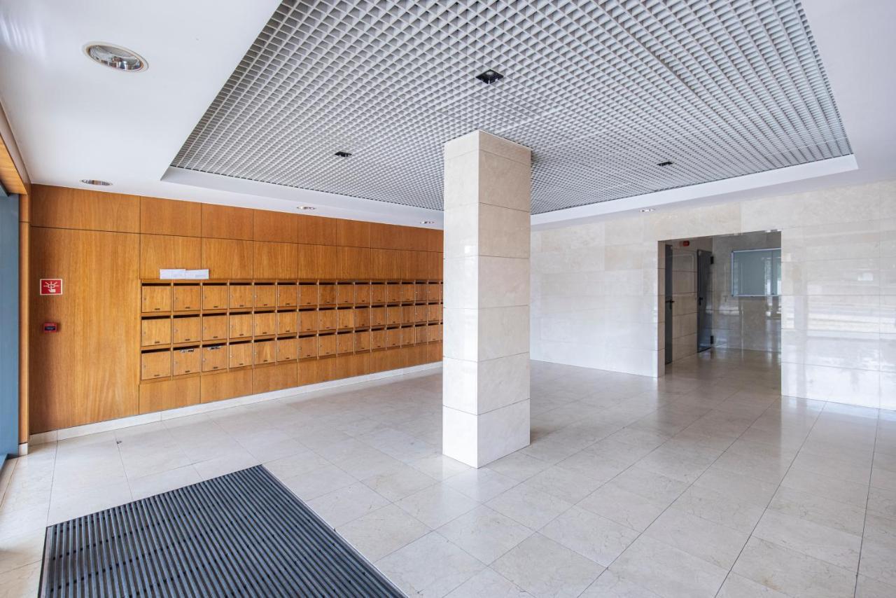 Fancy Apartment W/Metro At Doorstep By Lovelystay Lisboa Exterior foto